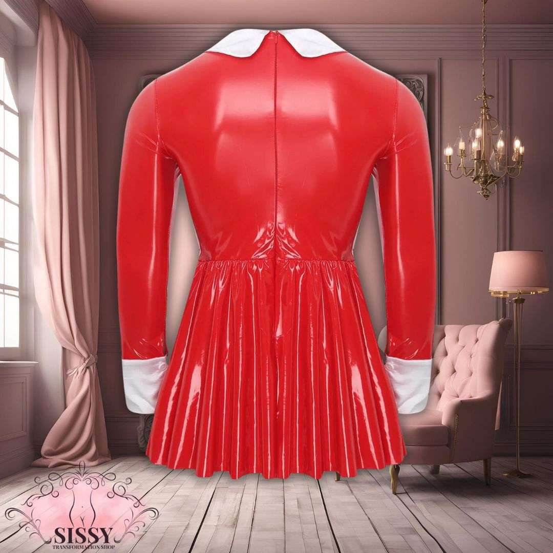 Robe Sissy Maid Moulante rouge en vinyle avec col et poignets blancs dans un intérieur élégant