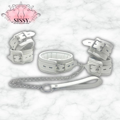 Set de contrainte BDSM blanc avec menottes, collier et laisse en cuir par Sissy Transformation Shop